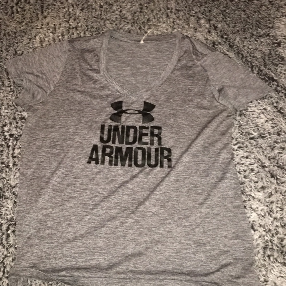 Under armor shirt